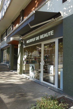 agencement institut de beauté